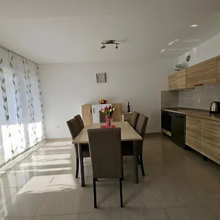 Apartman Siesta - Near Pula, Brijuni